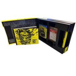 CYBERPUNK 2077 PER PS4 + BOX DA COLLEZIONE + ARTBOOK ITALIANO + GADGETS (EX ESPOSIZIONE)